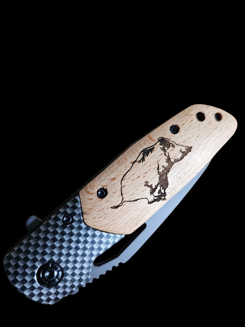 Le cadeau parfait pour chasseur – Couteau gravé Sanglier personnalisé
