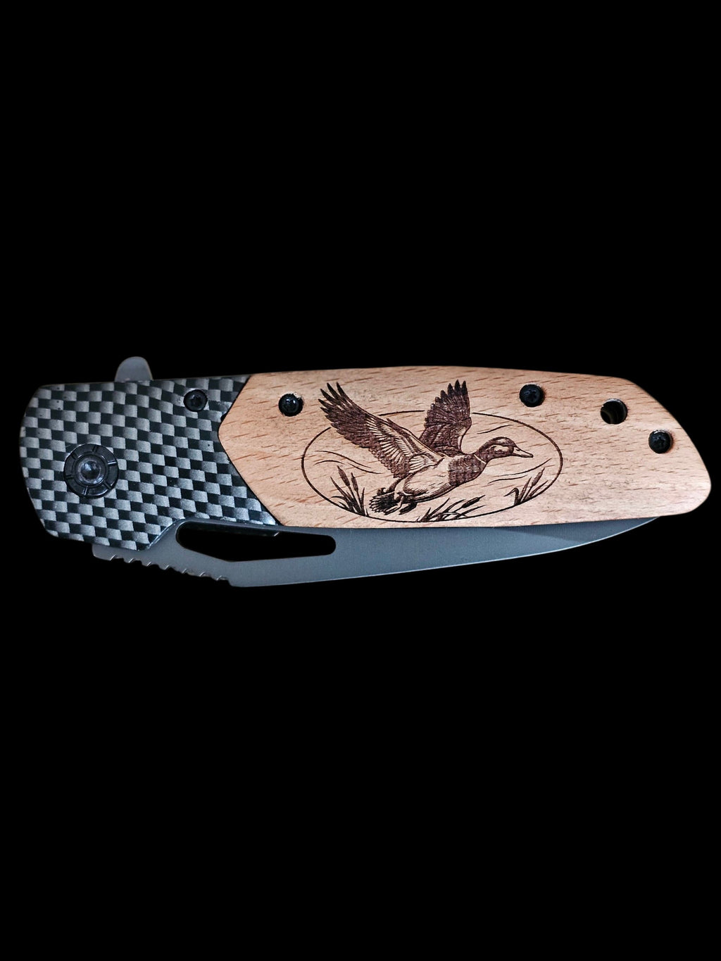 Le cadeau parfait pour chasseur – Couteau gravé Canard personnalisé